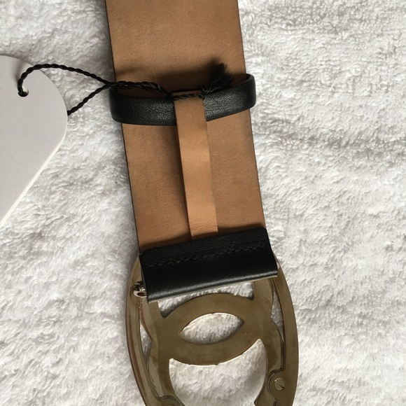 Chanel CC Calfskin Black Belt Like New Condition - Picture 6 of 11
